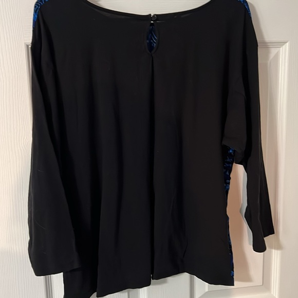 Top - Picture 3 of 3